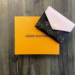 Louis Vuitton Small Zoe Wallet